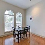 1Br Urban Retreat Pool Gym Near Nrg Wifi Petok